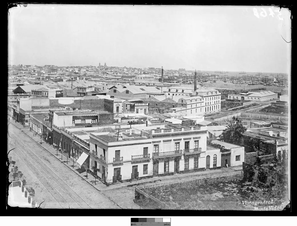Historical photograph, 1892: Barrio La Aguada, three years before the city's first velodrome opened a few blocks away.